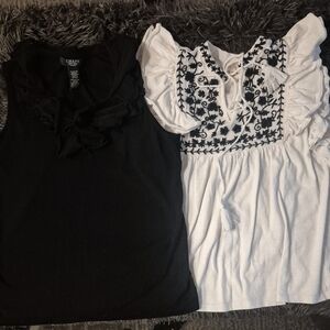 2 Ladies Sleveless Shirts. Black Is Chaps And White Keep In Touch